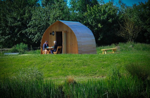 East Huntspill Apartment | Somerset glamping pod with access to adventure activities.