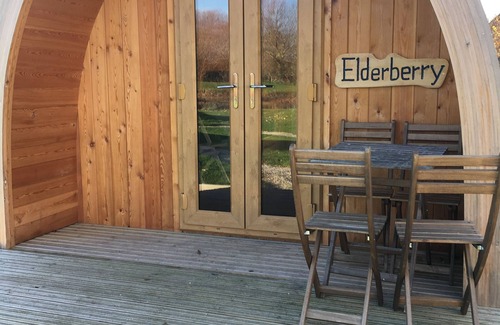 East Huntspill Apartment | Somerset glamping pod with access to adventure activities.