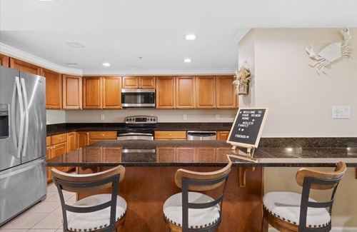Ocean City Condo | Somerset on 2nd - Gorgeous Condo right on the Historic OCMD Boardwalk!