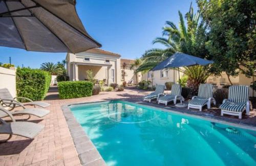 Somerset West House | Somerset Wineland Apartments & Wellness