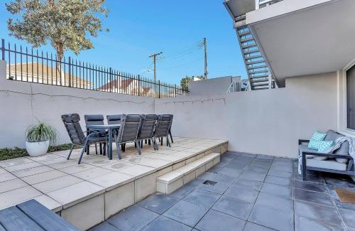 Somerton Park Apartment | Somerton Sands - Coastal Living by Glenelg South