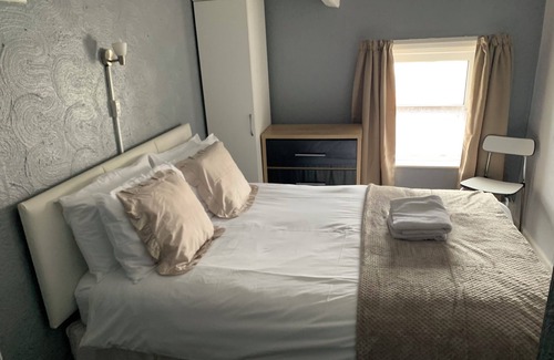 South Shore Hotel | Somerville Hotel