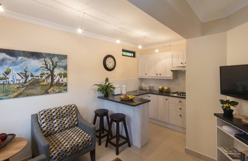 Somerset West House | SomerZicht Guesthouse