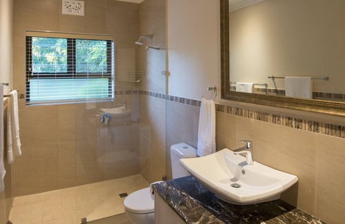 Somerset West House | SomerZicht Guesthouse