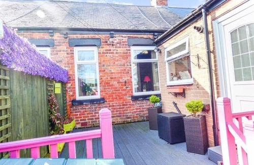 Sunderland Apartment | Sommerset Cottages - 2 BR House