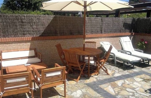 Somo Apartment | Somo Beach: Luxury 300m from the beach with Terrace, Swimming Pool, Wifi