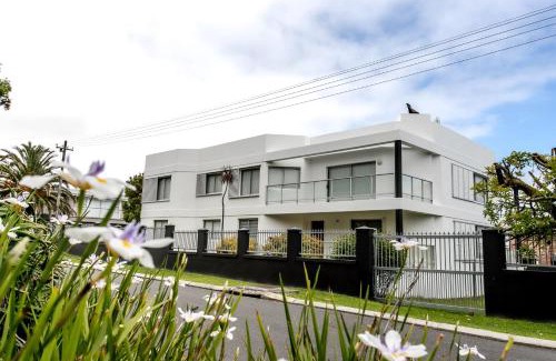 Voelklip House | Son & Saffier