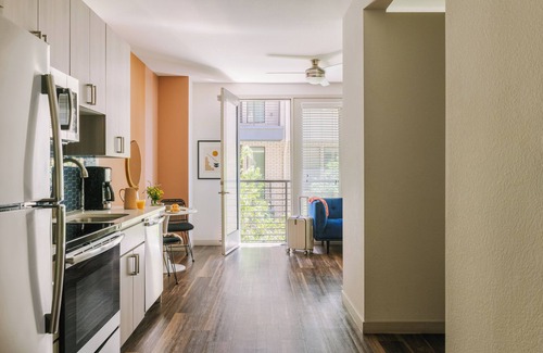 Downtown Phoenix Apartment | Sonder at Hance Park