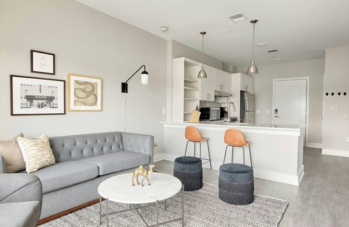 Hillsboro West End Apartment | Sonder by Marriott Bonvoy Belcourt Apartments Hillsboro Village