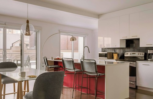 International District Apartment | Sonder by Marriott Bonvoy Penny Lane Apartments Old Montreal