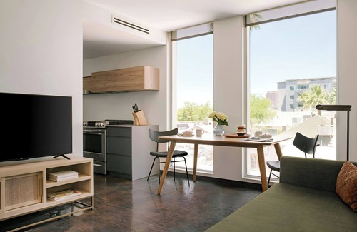 Evans Churchill Apartment | Sonder by Marriott Bonvoy Ida Apartments Downtown