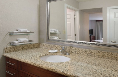 Northeast Heights Hotel | Sonesta ES Suites Albuquerque
