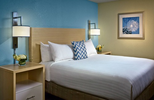Sandy Springs Hotel | Sonesta ES Suites Atlanta Perimeter Center North