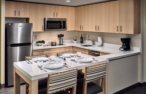 Gwinnett Place Hotel | Sonesta ES Suites Gwinnett Place Atlanta