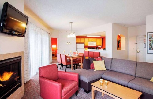 Palm Valley Hotel | Sonesta ES Suites Phoenix Goodyear