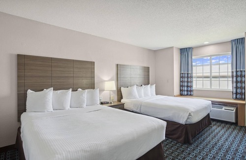 Blue Springs Hotel | Sonesta Essential Hotels Blue Springs