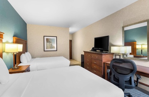 Southeast Houston Hotel | Sonesta Essential Houston Hobby Airport