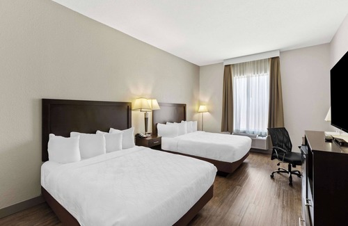 La Porte Hotel | Sonesta Essential La Porte