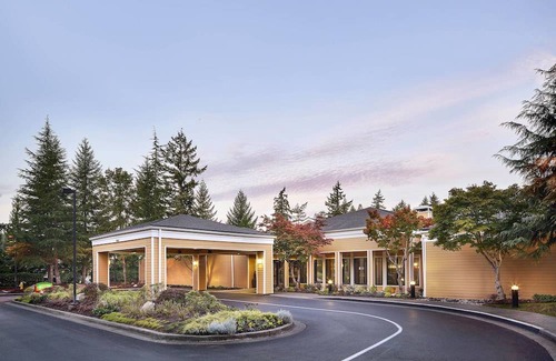Bridle Trails Hotel | Sonesta Select Seattle Bellevue Redmond