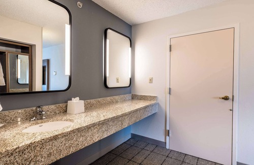 Richardson Hotel | Sonesta Select Dallas Richardson