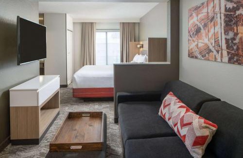 Donelson Hotel | Sonesta Select Nashville Airport Suites