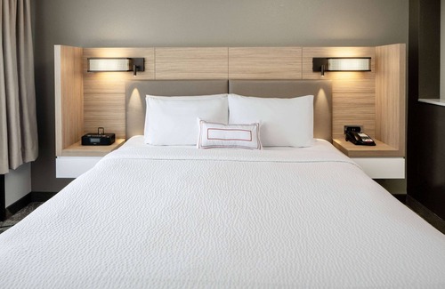 Donelson Hotel | Sonesta Select Nashville Airport Suites