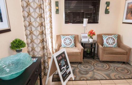 Anaheim Resort Hotel | Sonesta Simply Suites Anaheim