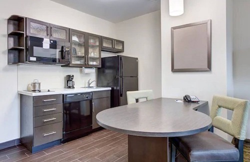 Las Vegas Hotel | Sonesta Simply Suites Las Vegas Convention Center