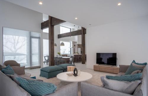 Niseko Ski Chalet | Song Saa Chalet