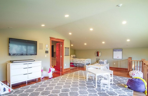 Dorset House | Songbird Meadows | Countryside Smart House | Home Theater & Chef’s Kitchen