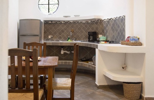 La Veleta Apartment | Sonido Del Mar Hotel and Yoga Loft