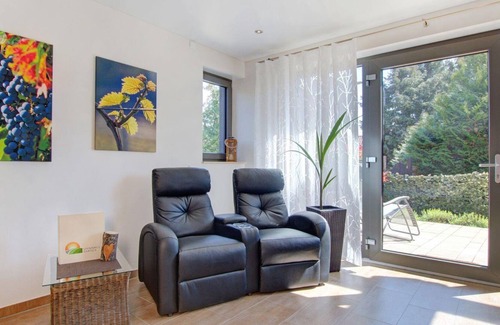 Schweigen-Rechtenbach Apartment | Sonnenberg Appartement 2 - Feriendomizil Schweigen