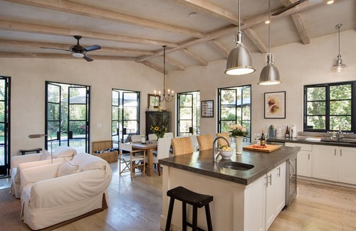 Kenwood Villa | SONOMA CREEK VILLA NEW PICKLEBALL COURT, heated pool, hot tub, gated, EV Charger