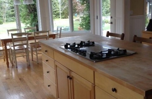 Sonoma House | Sonoma Vineyard Paradise Sleeps 8-10