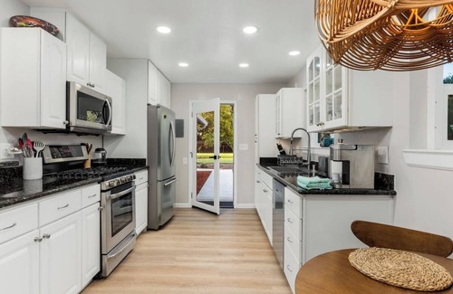 Santa Rosa House | Sonoma Wine Country Home: Pool, Hot Tub & Fun!