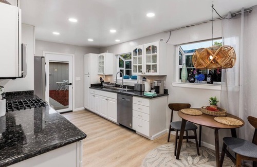 Santa Rosa House | Sonoma Wine Country Home: Pool, Hot Tub & Fun!