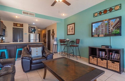 Sandy Beach Condo | Sonoran Sea E-312 Barefoot By The Sea Holiday Oceanfront Condo