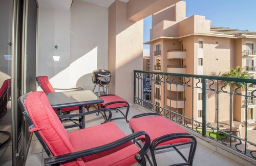 Sandy Beach Condo | Sonoran Spa N305 - 1 BR Next to the Pool, High Speed Wi-Fi - Beachfront Upper Floor Luxury Condo