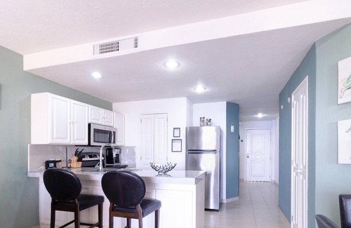 Sandy Beach Condo | Sonoran Spa N502 - 1 BR Next to the Pool, High Speed Wi-Fi - Beachfront Upper Floor Luxury Condo