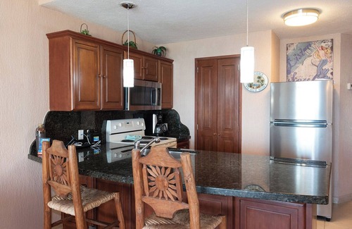Sandy Beach Condo | Sonoran Spa N504 - 1 BR Next to the Pool, High Speed Wi-Fi - Beachfront Upper Floor Luxury Condo