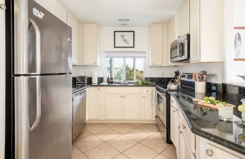 Pacific Beach Apartment | Sonrisa II by Avantstay Home w/Views in Pacific Beach Mins to Belmont Park