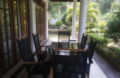 Katana Bed & Breakfast | Sooriya Villa