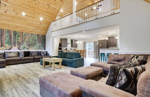 Tafton House | Soose Manor | Spa | BBQ | Games | Bar | Near Lake