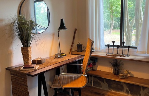 Westport House | Soothing 2-bedroom house with AC in Denver