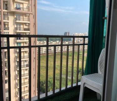 Zirakpur Apartment | SoothSpace Private, Peaceful, Hygienic & Modern