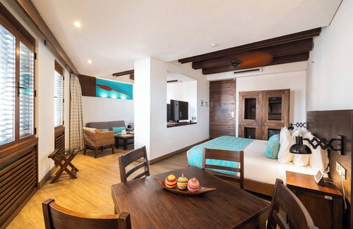 Centro Hotel | Sophia Hotel By OxoHotel