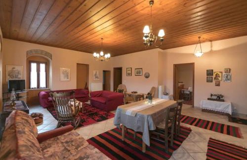 Dimitsana Apartment | Sophia's Stone House