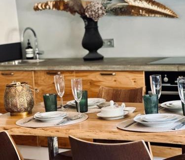 Ventspils Apartment | Sophisticated art deco near sea, centre and parks