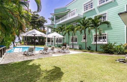 El Batey Apartment | Sosúa, Beach Front With Ocean Views,