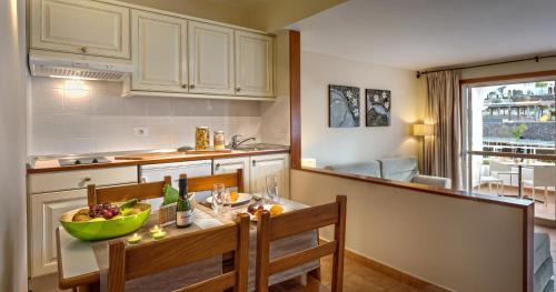 Bahia Calma Apartment | Sotavento Beach Club